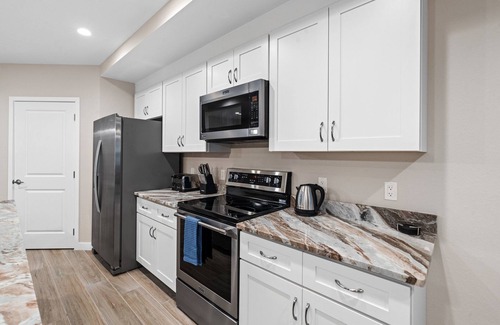 Yacht Club Condo | Gulf Access with Boat Slip, Heated Saltwater Pool, Dog-Friendly - Bacino Vista #205 - Roelens