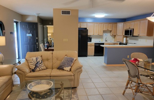 Englewood Condo | Gulf Beach and Lemon Bay
