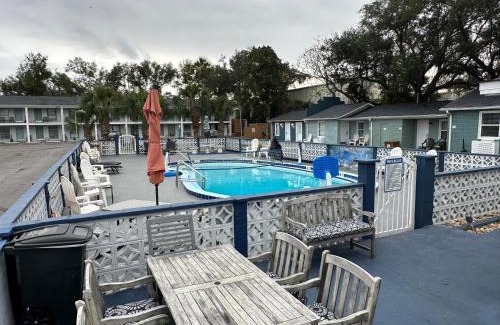 Pensacola Hotel | Gulf Coast Inn