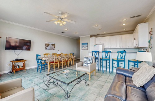 Dauphin Island Condo | Gulf-Front Condo w/Balcony, Shared Pools, and Beach Access