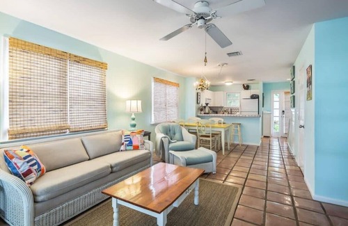 Bahama Village House | Gulf Getaway | Condo w/Pool!