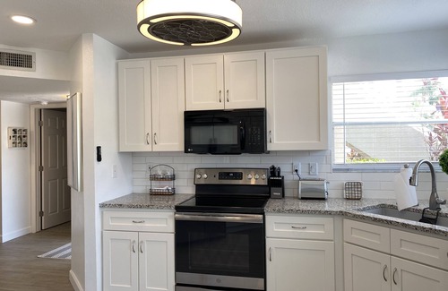 Isla del Sol Condo | GULFER'S PARADISE Updated & Very Clean 1st Floor, 5min to St Pete Beach, Pool