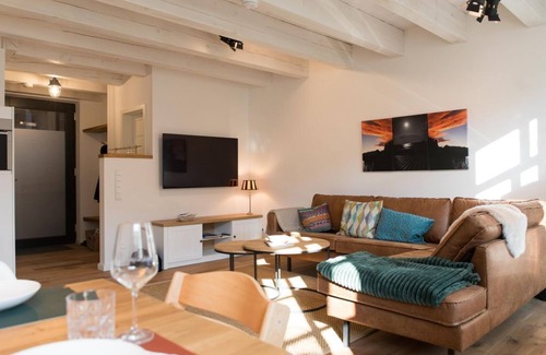 Rysum Apartment | *Gulfhof van Senden - Klaar Kiming - Gulfhof van Senden - Klaar Kiming (ground floor/first floor)