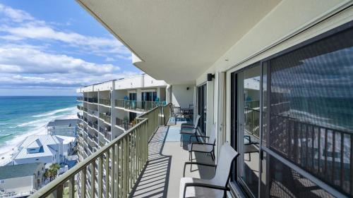 Lower Grand Lagoon House | Gull Watch by AvantStay Beachfront Condo