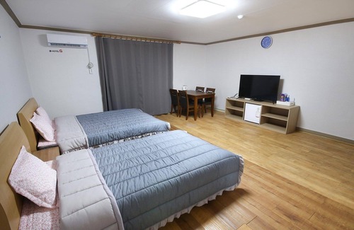 Naesan-ri Hotel | Gurye Grand Hotel