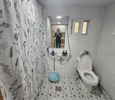 Suyeong-Gu House | Gwangalli Tahee House