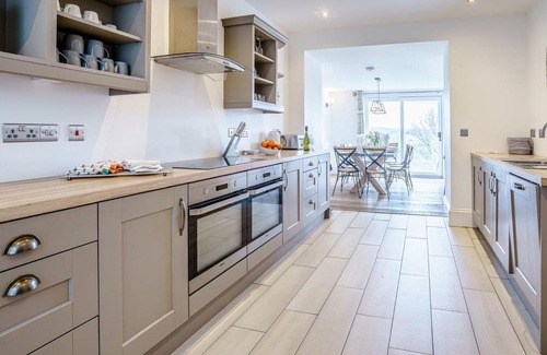 St Dogmaels House | Gwbert Holiday Cottages, Green Meadow