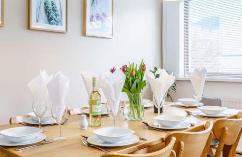 Gwbert House | Gwbert Holiday Cottages, Gwynt Y Mor