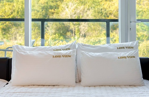 Gyeongju House | Gyeongju Lineview Poolvilla