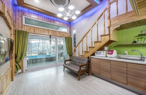 Gyeongju House | Gyeongju Soraedanga Pension