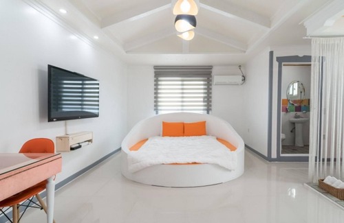 Gyeongju House | Gyeongju Victoria Diary Pension