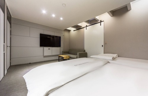 Gyeongsan Hotel | Gyeongsan Grand