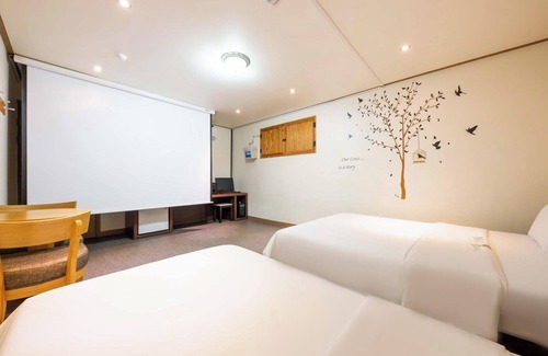 Kwangsu Hotel | Gyeryong Mongiya