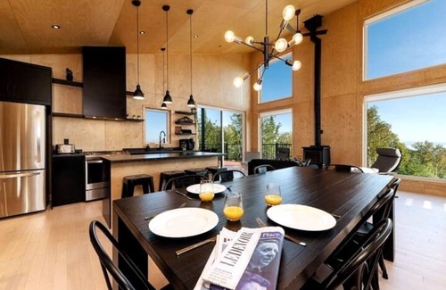 Saint-Joseph-de-la-Rive House | Hôtel à la maison - l'Inversé, confort et spa