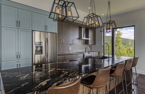 Saint-Joseph-de-la-Rive House | Hôtel à la maison - Villa Ocena, spa et fleuve