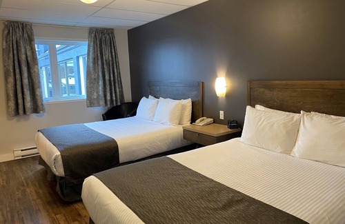 Montmagny Regional County Municipality Hotel | Hôtel Centre-Ville