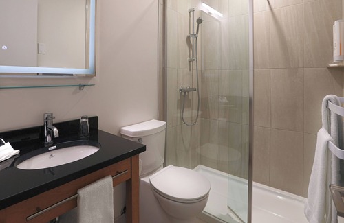 Sainte-Anne-des-Monts Hotel | Hôtel & cie