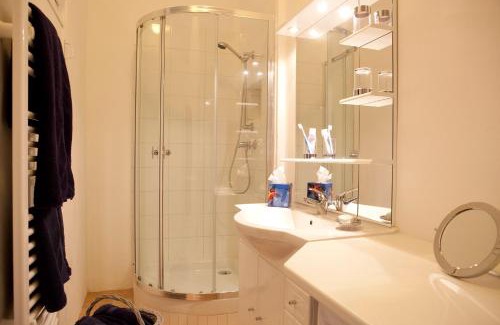 Condom Apartment | Hôtel de Gensac