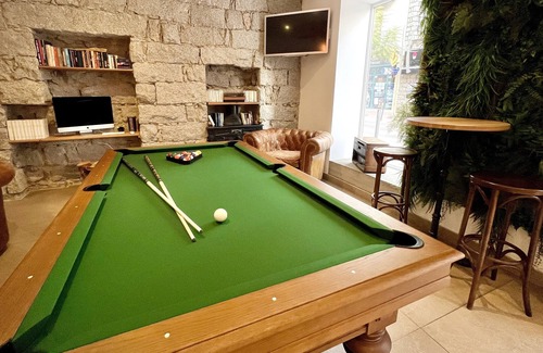 Porto-Vecchio Hotel | Hôtel Holzer II