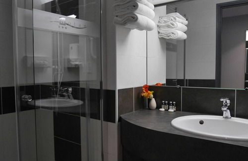 Portet-sur-Garonne Hotel | Hôtel L'Hotan