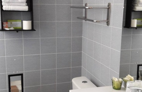 Naves Hotel | Hôtel l'Oustal