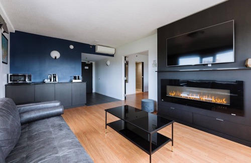 Longueuil Hotel | Hôtel Le Dauphin Montréal - Longueuil