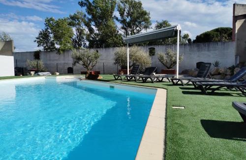 Trebes Hotel | Hôtel Le Floreal