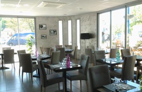 Montaigu-de-Quercy Hotel | Hôtel le midi