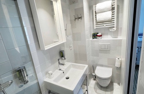 Montparnasse Hotel | Hôtel Mistral