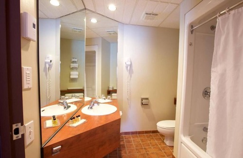 Beauce-Sartigan Regional County Municipality Hotel | Hôtel Motel Le Voyageur