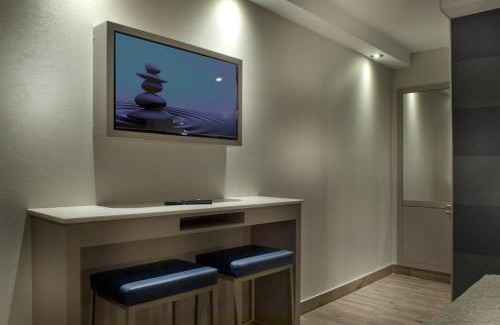 Ahuntsic Hotel | Hôtel-Motel & Suites Idéal Montréal