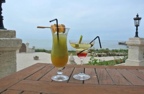 Saint-Palais-sur-Mer Hotel | Hôtel Primavera