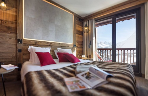 Les Almes Hotel | Hôtel Village Montana by Les Etincelles