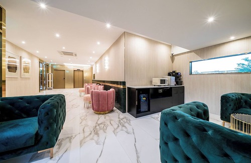 Jeonggwan Hotel | H Avenue hotel jungkwan