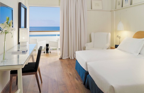 Los Cristianos Hotel | H10 Big Sur Boutique Hotel