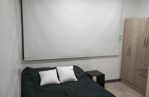 Engativa House | Hab cerca al aeropuerto