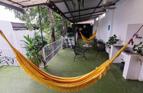 Asuncion Bed & Breakfast | Habitación céntrica con desayuno y baño privado