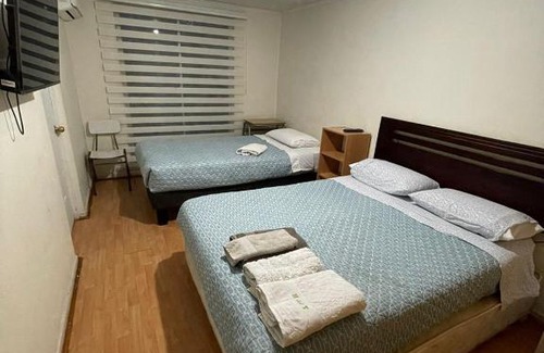 Talca House | Habitación con AC - 2 camas baño privado