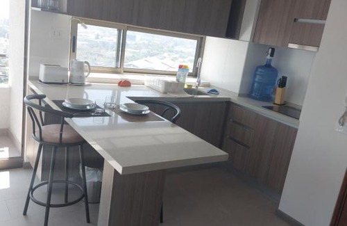 Macul House | Habitación con Mary y Nolberto