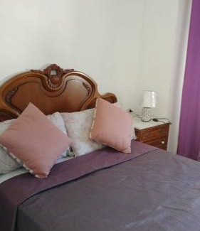Estepona House | Habitación con Vistas Preciosas en Piso Compartido
