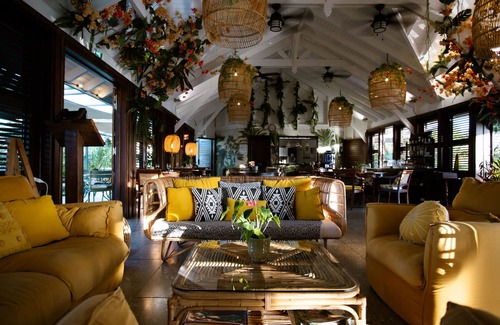 Petit-Bourg Hotel | Habitation Saint Charles