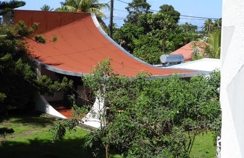 Trois-Rivieres Villa | Habitation SUGER ❤ Terrace, rooftop & Gardens (Entire Villa)