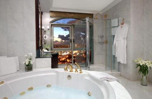 Sin El Fil Hotel | Habtoor Metropolitan Palace Hotel