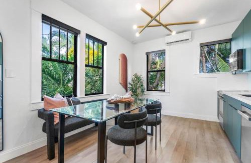 Flamingo Parks Apartment | Hacienda Flamingo Unit 4 - Chic 2BR Retreat Near Shops and Restaurants