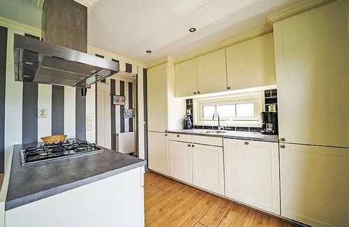 Dordtse Biesbosch House | Hackfort 4 by Interhome