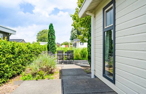 Dordtse Biesbosch House | Hackfort 4 by Interhome