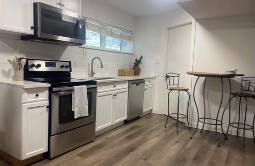 Williams Lake Apartment | Haddock Heights