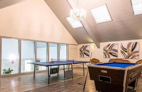 Bakewell House | Haddon Grove Farm Cottages