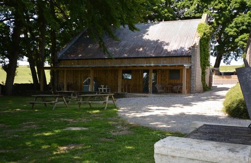 Bakewell House | Haddon Grove Farm Cottages