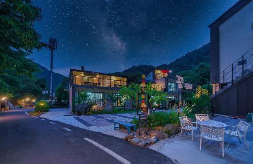 Hwagae House | Hadong Dreams Pension